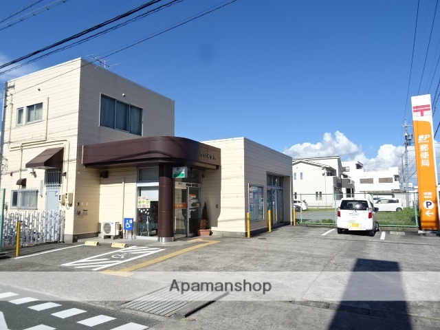 郵便局　市野郵便局（郵便局）まで579m