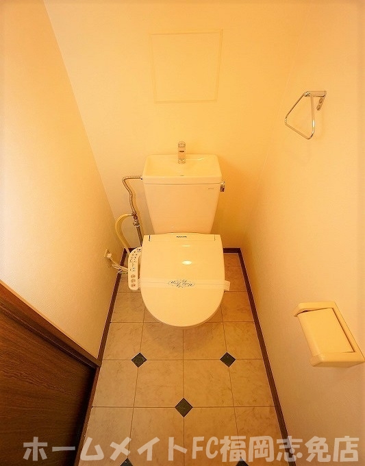 ＪＲ篠栗線 柚須駅 徒歩10分 4階建 築29年のトイレ写真