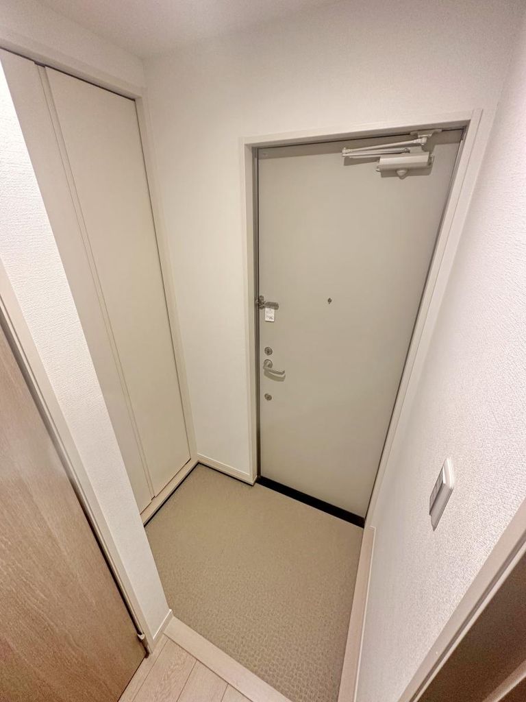 玄関　玄関