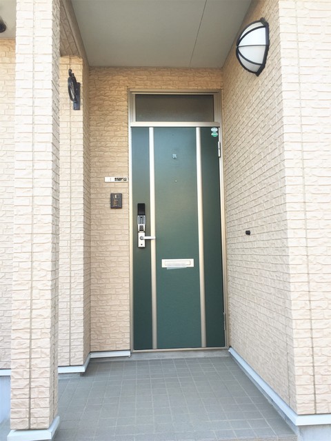 玄関　玄関ポーチ