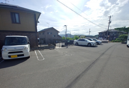 駐車場　カースペースがあります