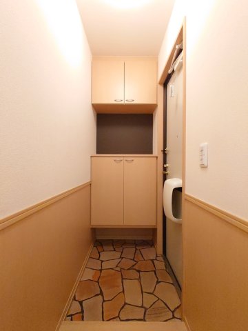 玄関　シンプルで使いやすい玄関です