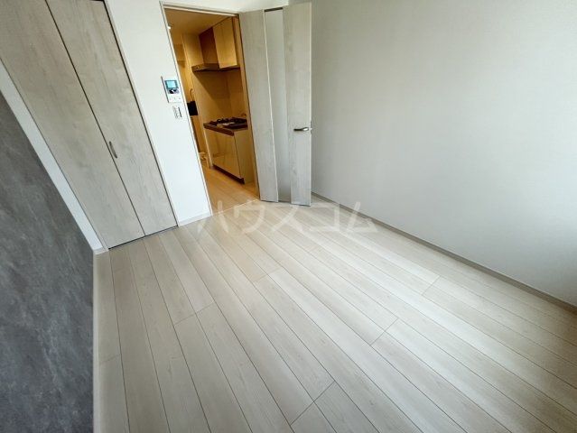 SENYO SQUARE 武蔵小杉の居間写真