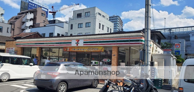 コンビニ　セブンイレブン（コンビニ）まで477m