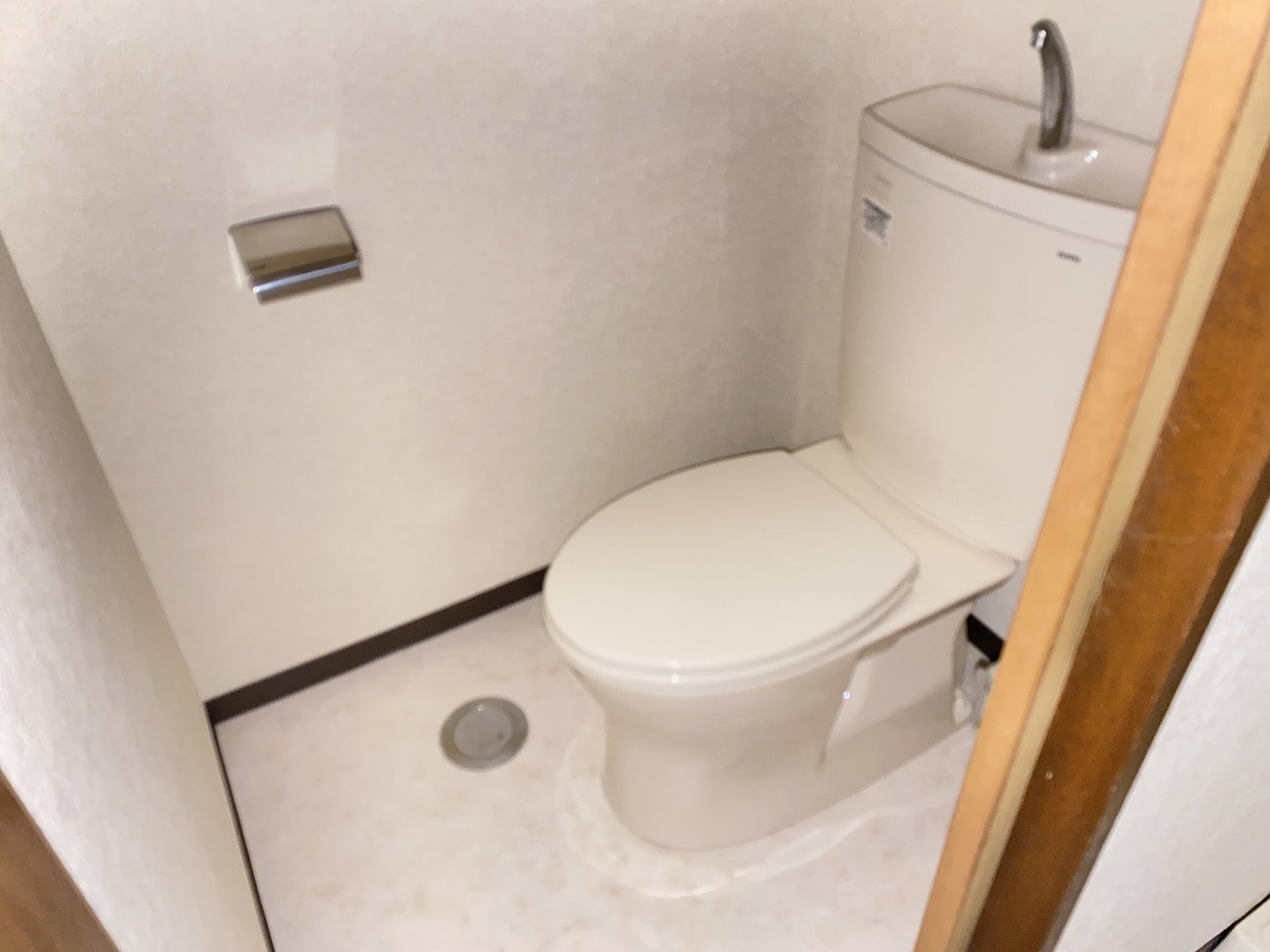 トイレ　別部屋参考写真