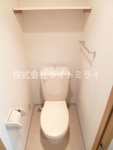 トイレ　同タイプ参考写真