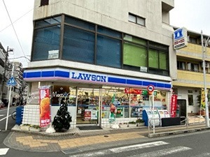 コンビニ　ローソン 西八王子駅前店（コンビニ）まで911m