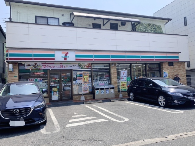 コンビニ　セブンイレブン小倉足立店（コンビニ）まで512m