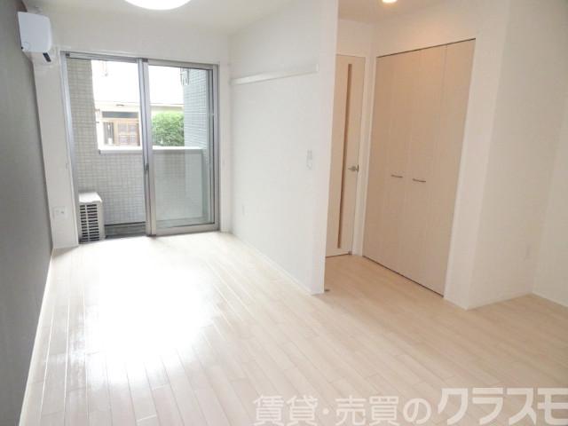 居室・リビング　明るいお部屋です♪