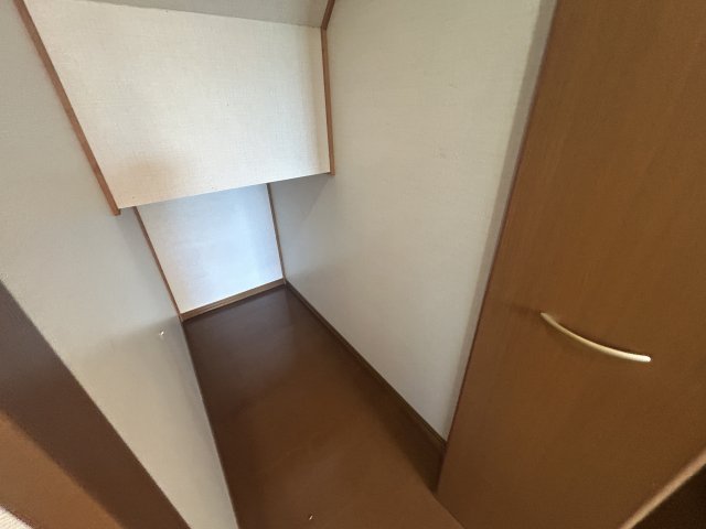 プラシードアレイ B棟の内装写真