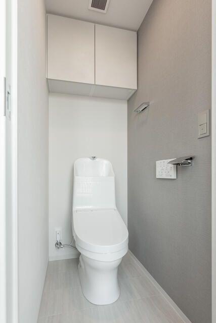 トイレ　同タイプ部屋　参考写真です