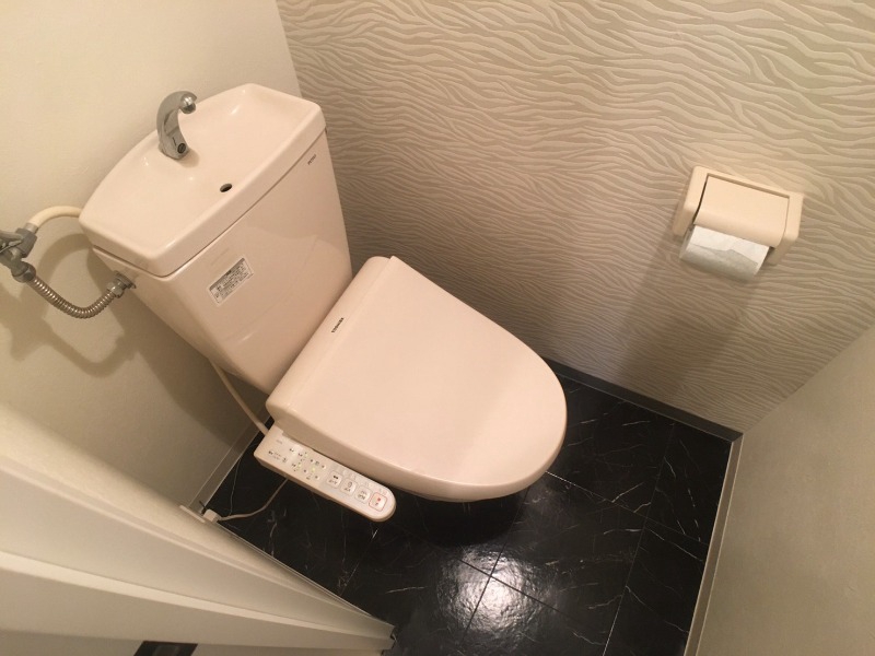 トイレ　トイレです。ウォシュレット付を探している方、おすすめです！