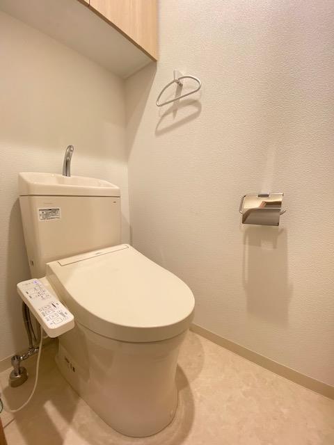 トイレ　※写真は同タイプ住戸です。