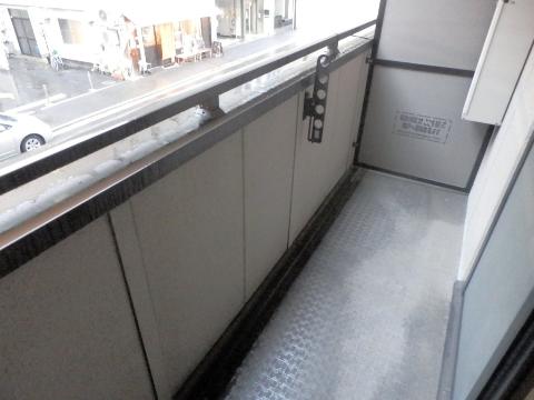 バルコニー　ベランダ