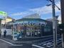 コンビニ　ファミリーマート 西巣鴨駅東店（コンビニ）まで281m