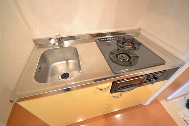 キッチン　※別部屋の参考写真です。