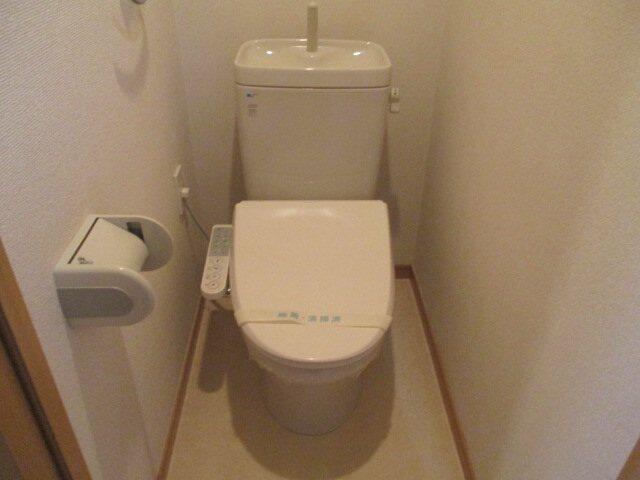 トイレ　※別部屋の参考写真です。