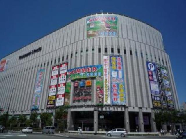 ホームセンター　ヨドバシカメラマルチメディア梅田（ホームセンター）まで978m