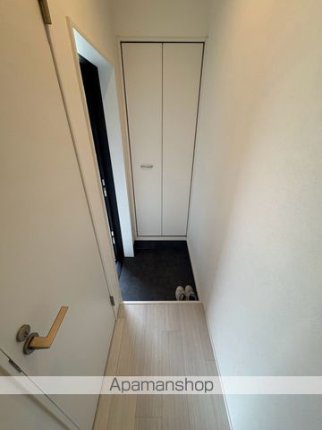 CASTELLOの玄関写真