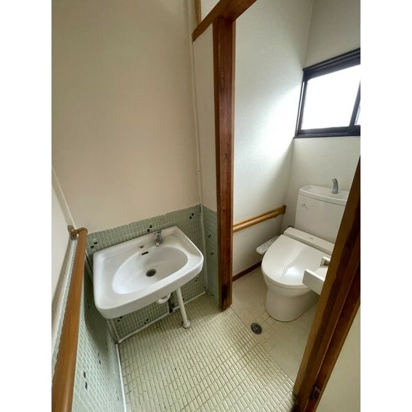 MINCAのトイレ写真