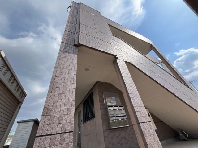 建物外観　外観写真（昼）