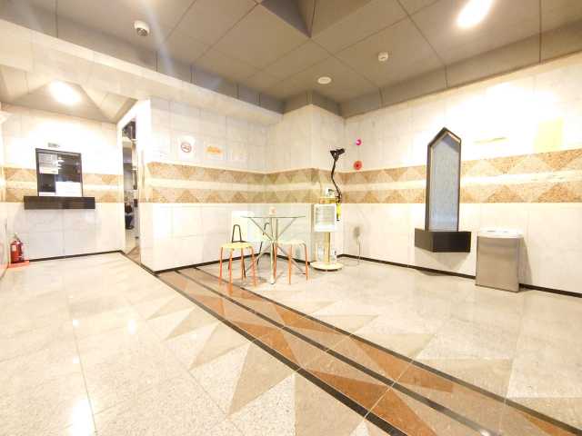 東京メトロ千代田線 湯島駅 徒歩1分 12階建 築25年の外観写真