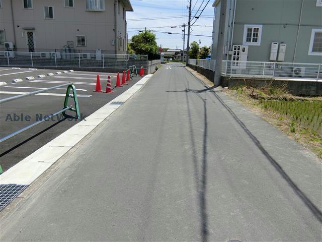 名鉄西尾線 西尾駅 バス乗車時間：12分 最寄りバス停で下車 徒歩7分 3階建 築10年のその他写真