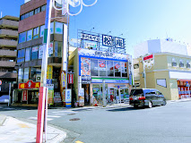 コンビニ　ファミリーマート 清瀬駅南口店（コンビニ）まで408m