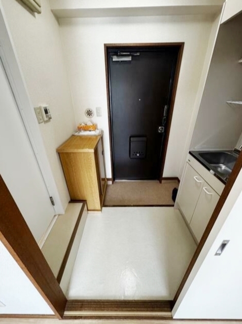 玄関　同仕様参考写真