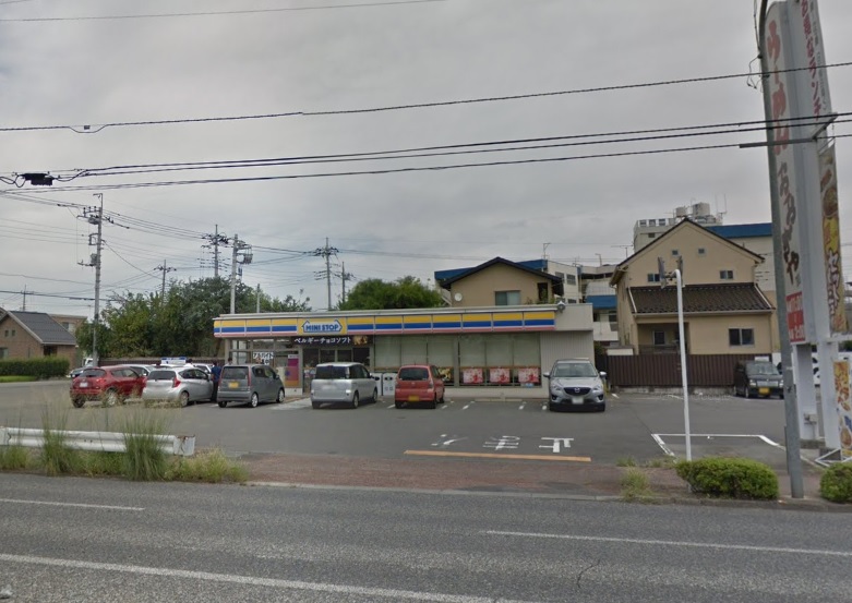 コンビニ　ミニストップ前橋交通公園前店（コンビニ）まで305m
