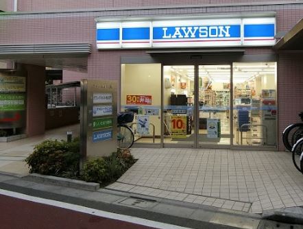コンビニ　ローソン 椎名町駅前店（コンビニ）まで359m