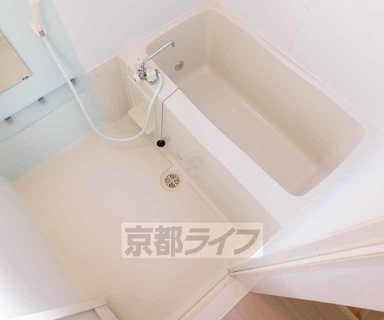 バス・シャワールーム　大きいお風呂！