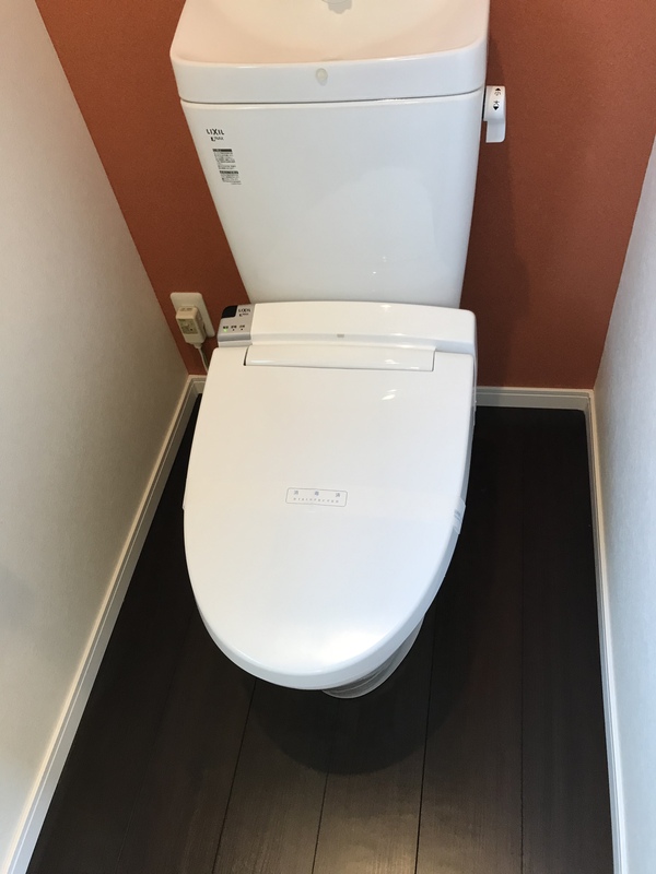 トイレ　※同物件、別部屋の写真です。
