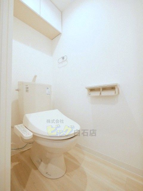 トイレ　ウォシュレット完備しています♪