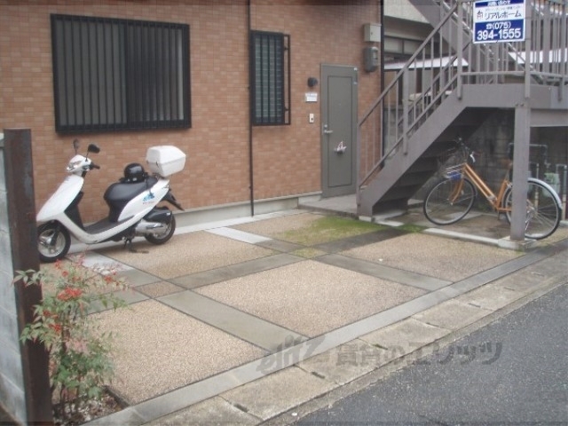 その他　駐車スペース