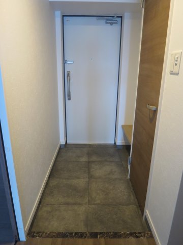 玄関　BLESS南福岡駅前