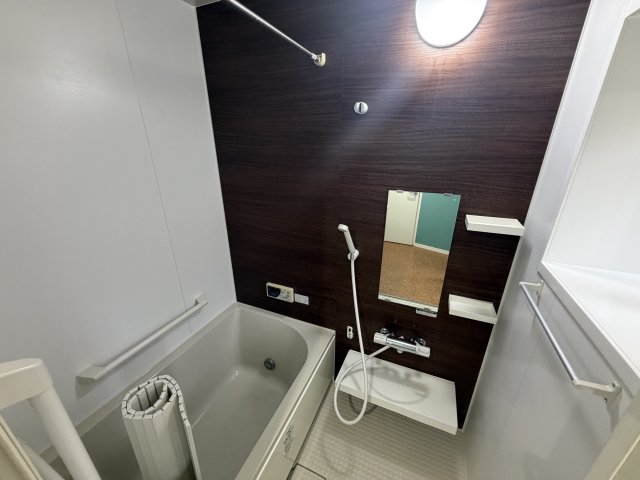 西明石町4丁目戸建の風呂写真
