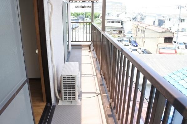 地下鉄長堀鶴見緑地線 鶴見緑地駅 徒歩10分 3階建 築29年の内装写真