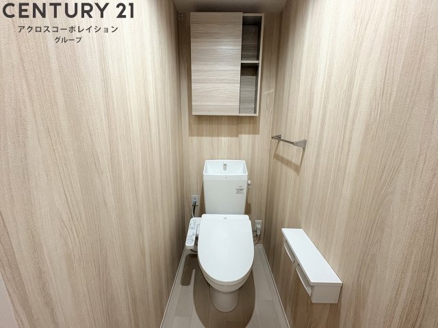 トイレ　収納スペースあり！綺麗なトイレです！