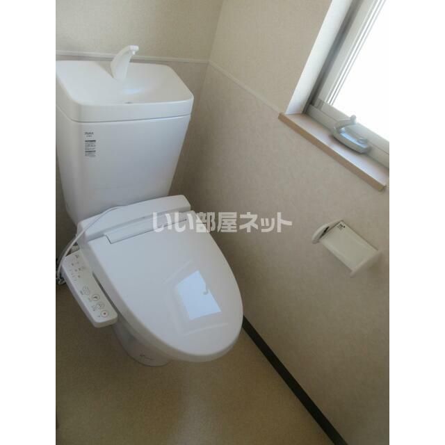 プライムアセット宮西のトイレ写真