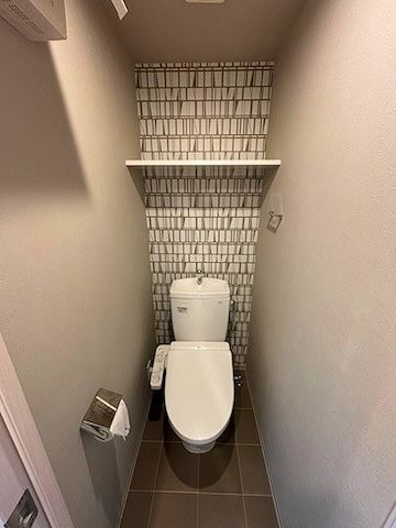 クリスタルグランツOSAKA WEST GATEのトイレ写真