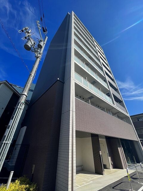 クリスタルグランツOSAKA WEST GATEの外観写真