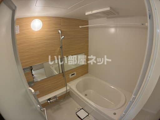 シャーメゾン安満西の町の風呂写真