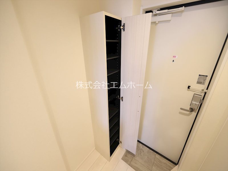 メサージュ八反の玄関写真