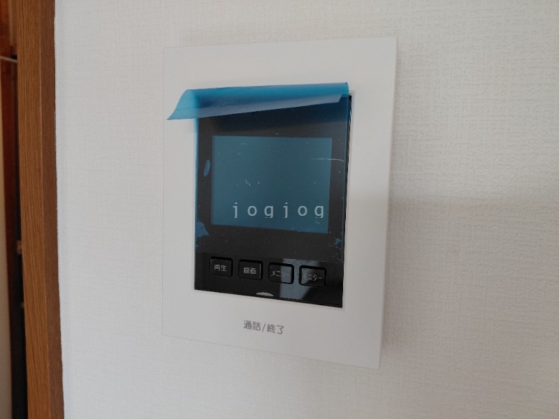 セキュリティ　モニター付きインターホンで来客確認も安心です！