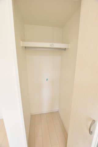 収納　同物件、別号室の写真です。