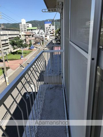 とさでん交通伊野線 大橋通駅 徒歩8分 3階建 築52年の内装写真