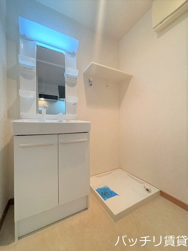 サヴォイ テンジン スクワイヤーの内装写真