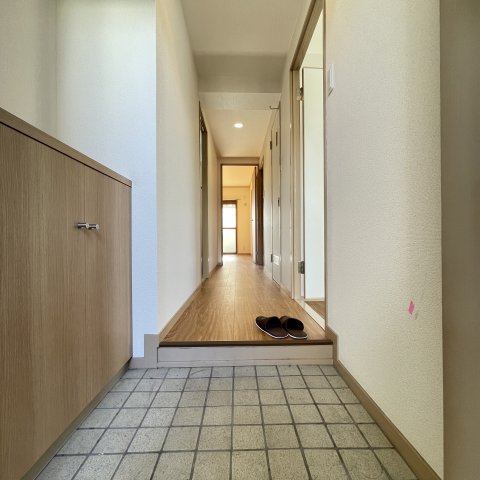 玄関　同仕様タイプです
