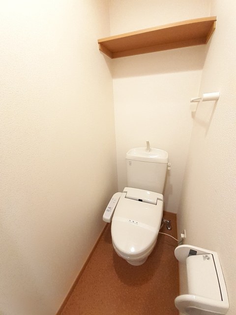 ＪＲ山陽本線 倉敷駅 徒歩23分 4階建 築20年のトイレ写真